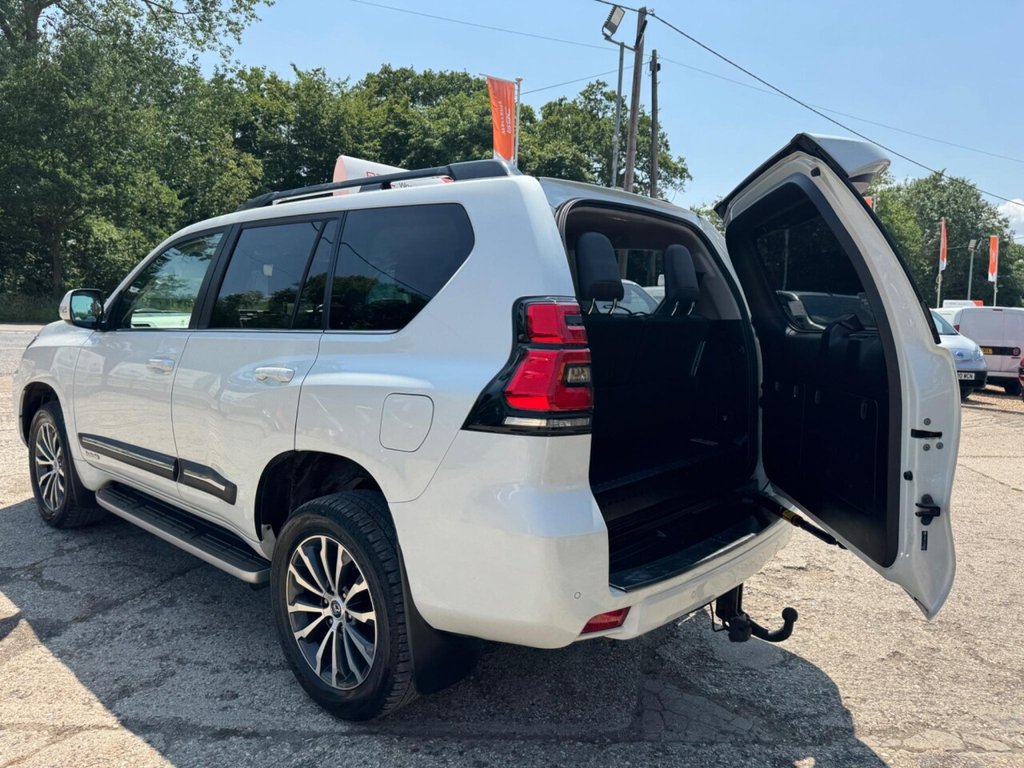 Used Toyota Land Cruiser 2018 for sale - 76285264: Photo 36