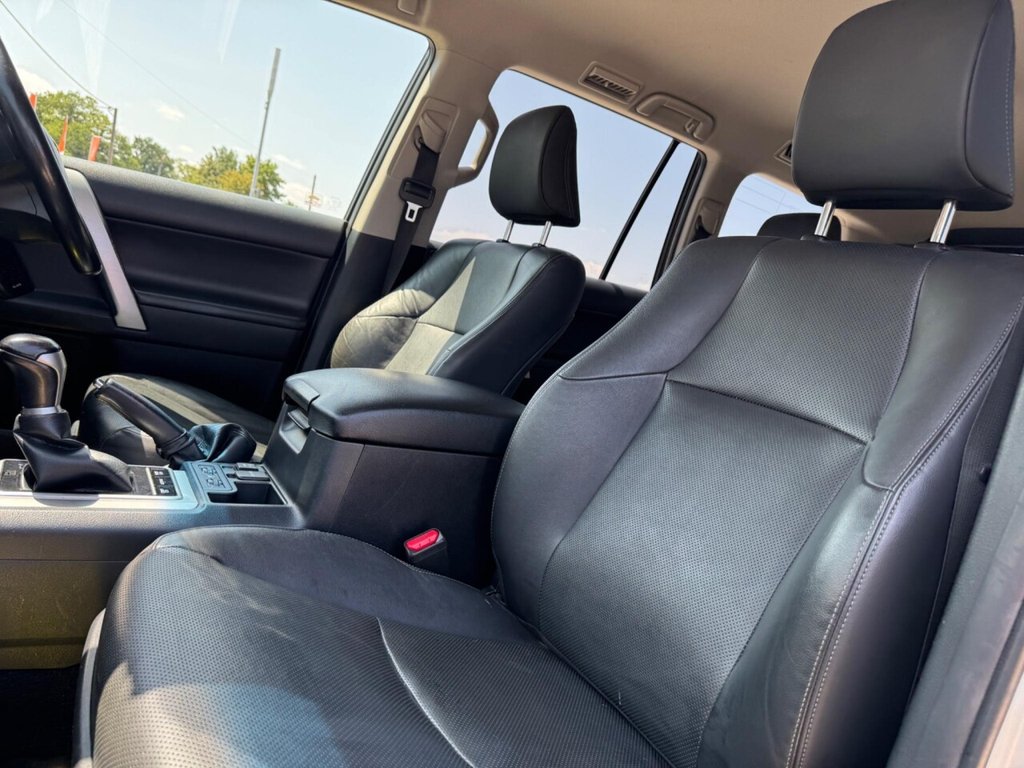 Used Toyota Land Cruiser 2018 for sale - 76285264: Photo 40