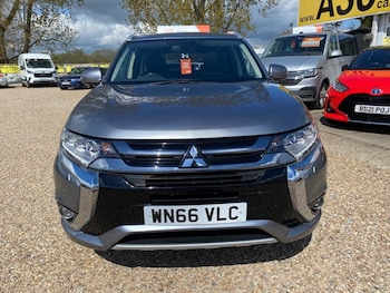 Used Mitsubishi Outlander 2016 for sale - 78256633: Photo