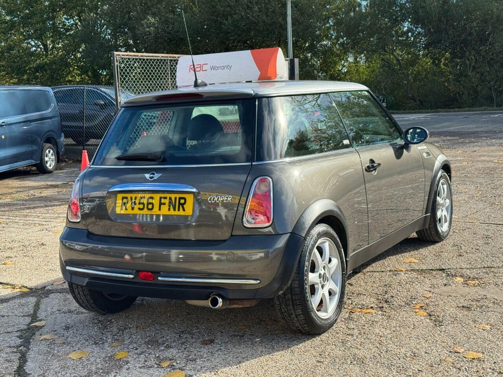 Used MINI Hatch 2006 for sale - 76367681: Photo 14