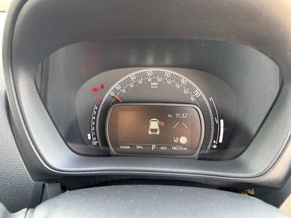 Used Toyota Aygo X 2024 for sale - 76285295: Photo 46