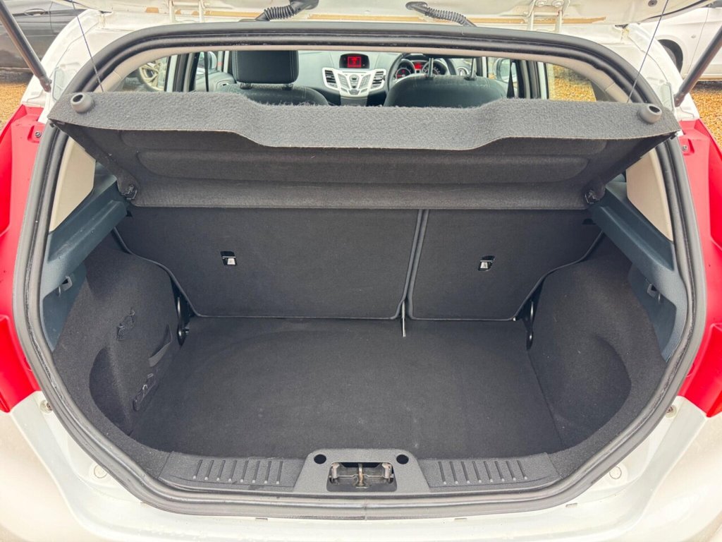 Used Ford Fiesta 2011 for sale - 77534597: Photo 37