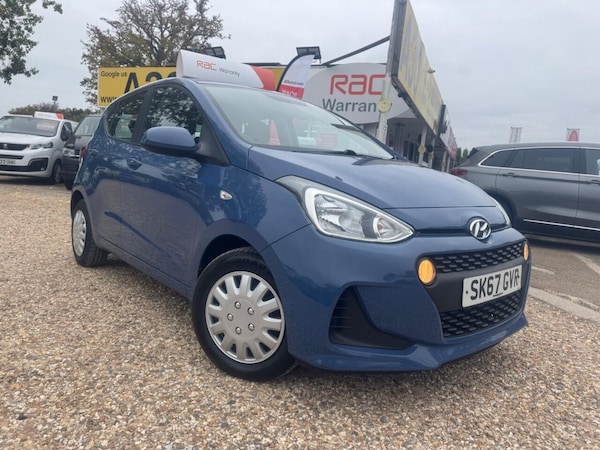 Used Hyundai i10 2017 for sale - 76285341: Photo 1