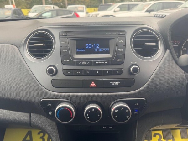 Used Hyundai i10 2017 for sale - 76285341: Photo 26