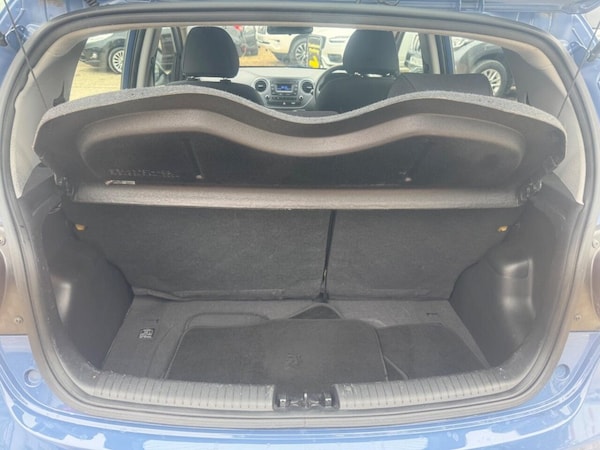 Used Hyundai i10 2017 for sale - 76285341: Photo 34