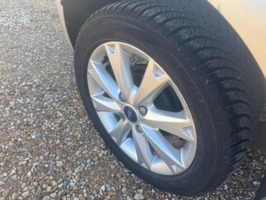 Used Ford Fiesta 2011 for sale - 76604922: Photo 9