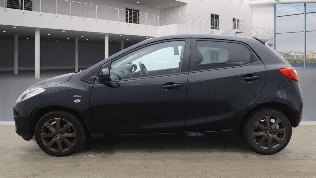 Used Mazda Mazda2 2015 for sale - 76376220: Photo 7
