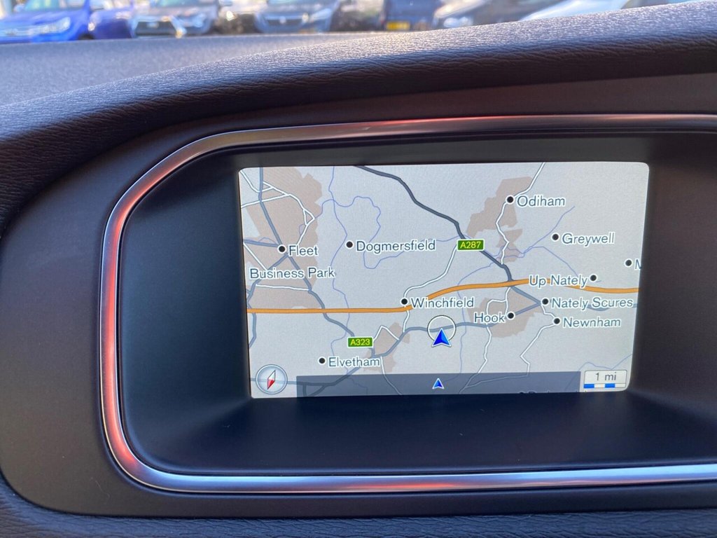 Used Volvo V40 2016 for sale - 76670571: Photo 18