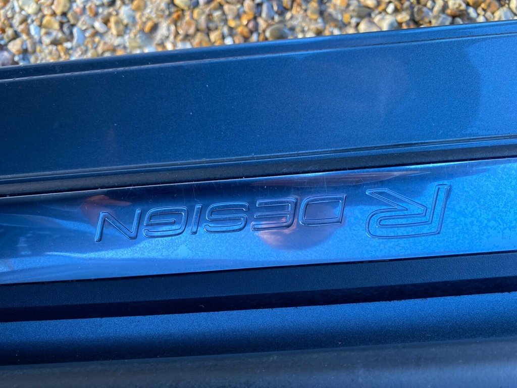 Used Volvo V40 2016 for sale - 76670571: Photo 31