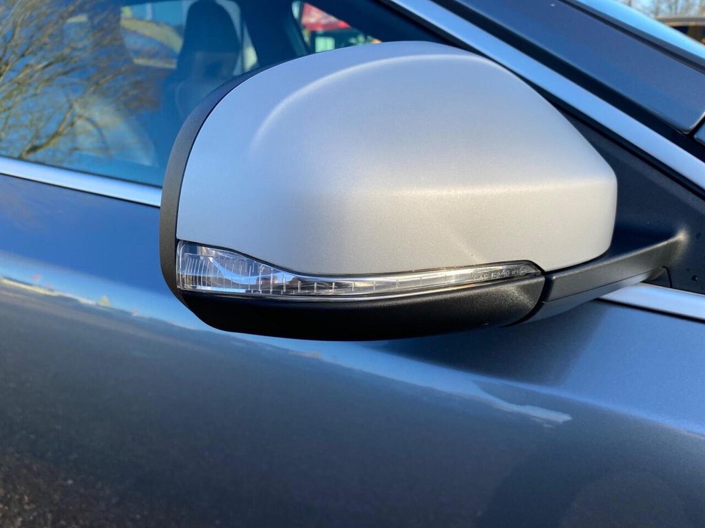 Used Volvo V40 2016 for sale - 76670571: Photo 36