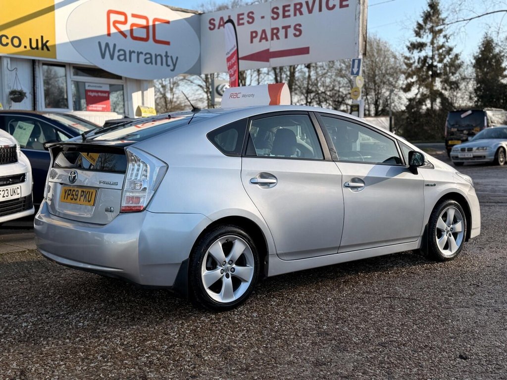 Used Toyota Prius 2010 for sale - 77007718: Photo 10