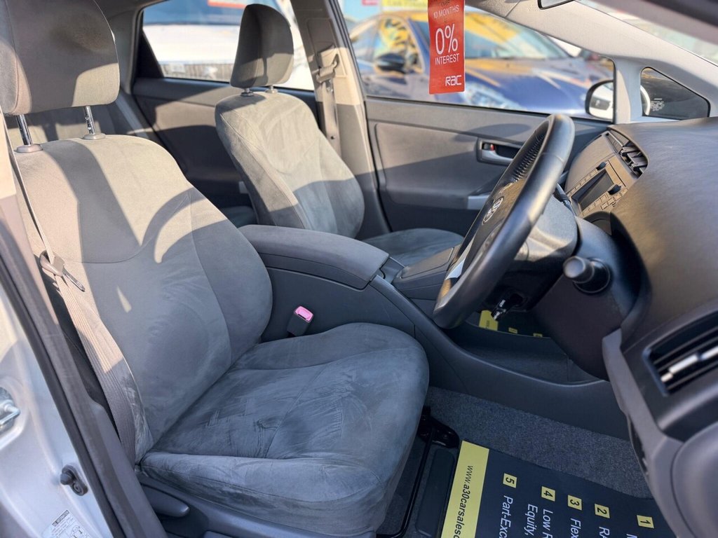 Used Toyota Prius 2010 for sale - 77007718: Photo 15