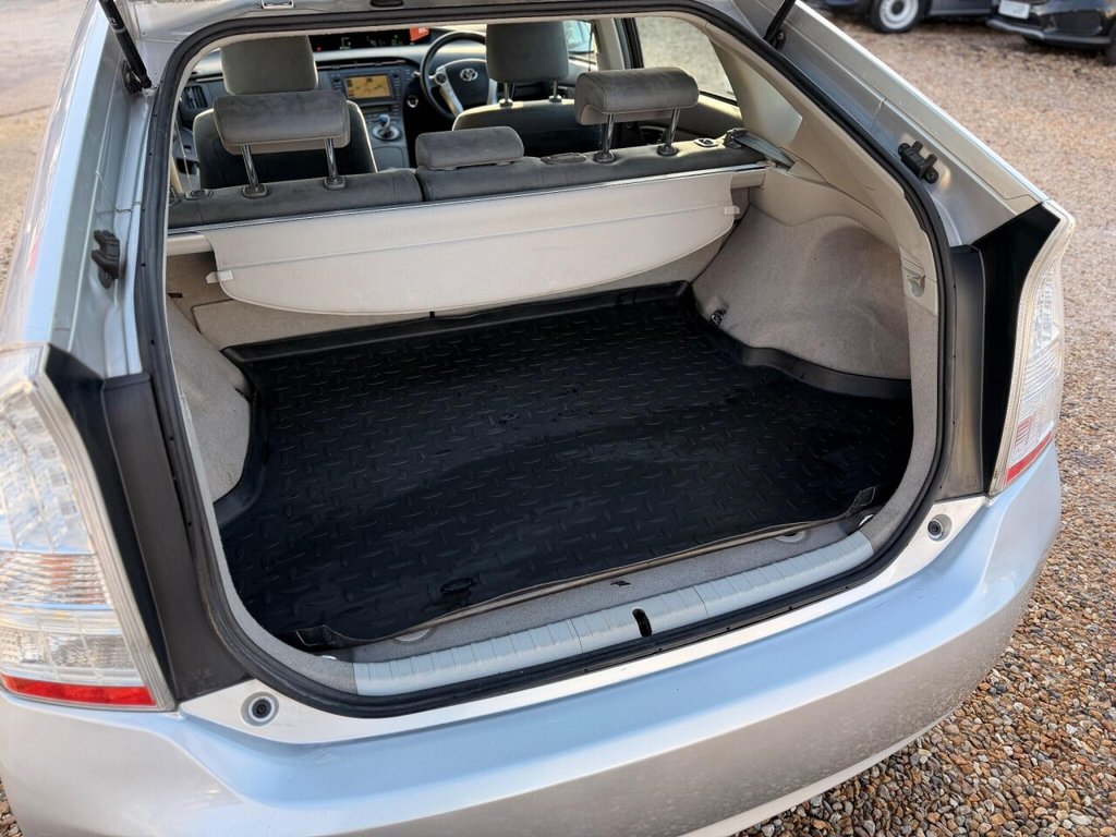 Used Toyota Prius 2010 for sale - 77007718: Photo 22