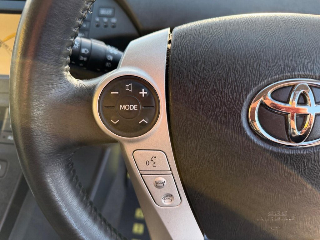 Used Toyota Prius 2010 for sale - 77007718: Photo 41