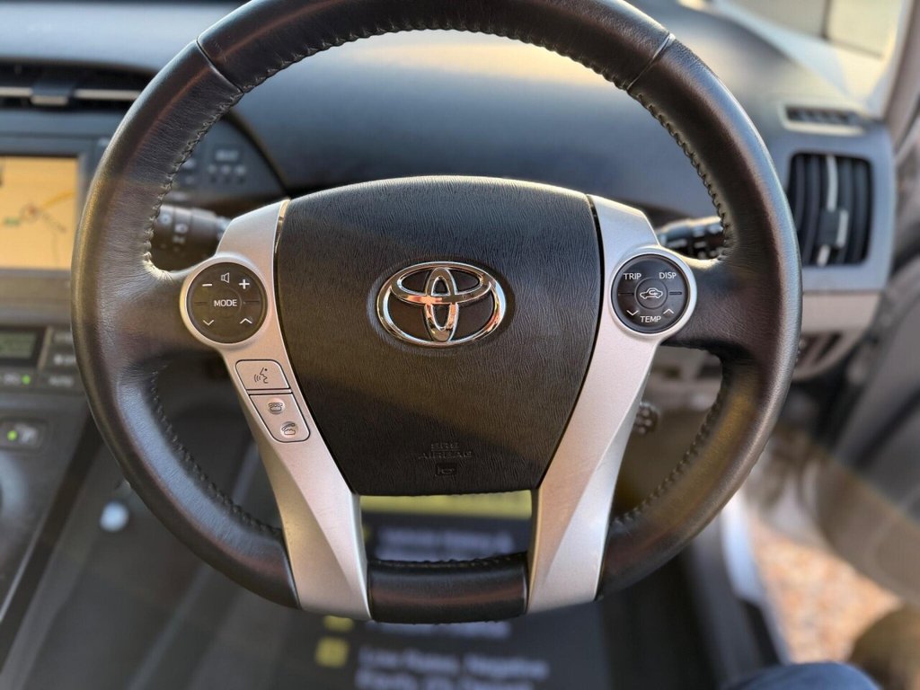 Used Toyota Prius 2010 for sale - 77007718: Photo 42