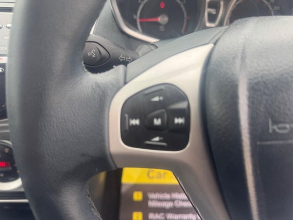 Used Ford Fiesta 2012 for sale - 76267321: Photo 27