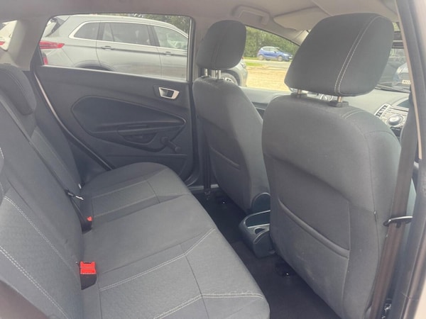 Used Ford Fiesta 2012 for sale - 76267321: Photo 31