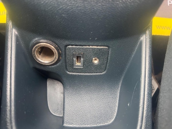 Used Ford Fiesta 2012 for sale - 76267321: Photo 32