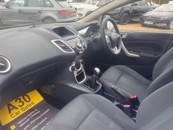 Used Ford Fiesta 2012 for sale - 76267321: Photo 42