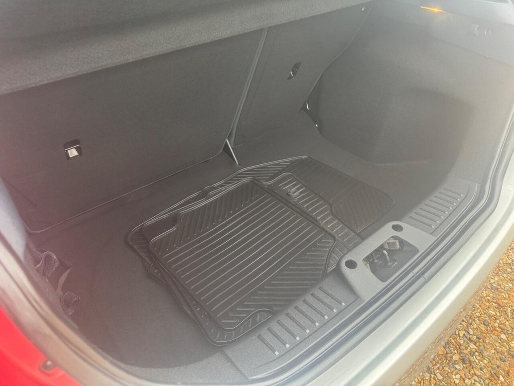 Used Ford Fiesta 2012 for sale - 76631813: Photo 44