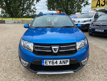 Used Dacia Sandero Stepway 2014 for sale - 78964341: Photo