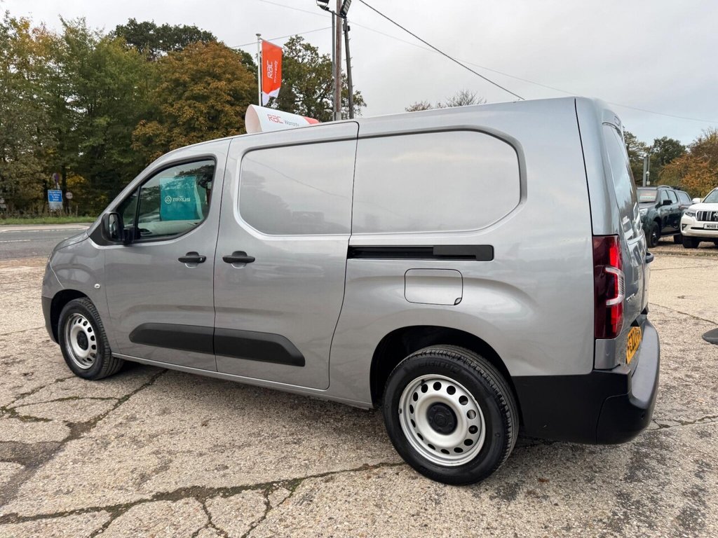 Used Vauxhall Combo 2022 for sale - 76291640: Photo 16