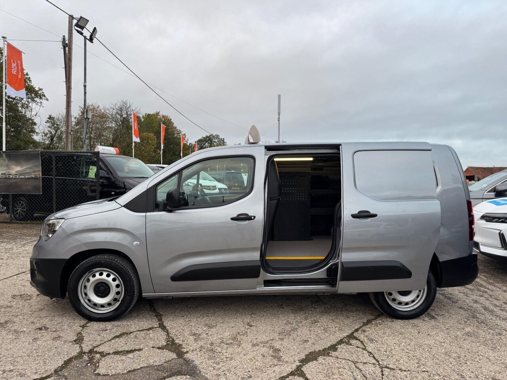 Used Vauxhall Combo 2022 for sale - 76291640: Photo 40