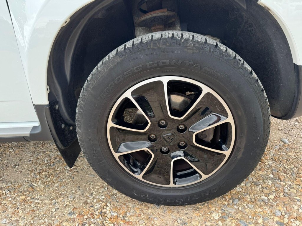 Used Dacia Duster 2018 for sale - 76285280: Photo 11