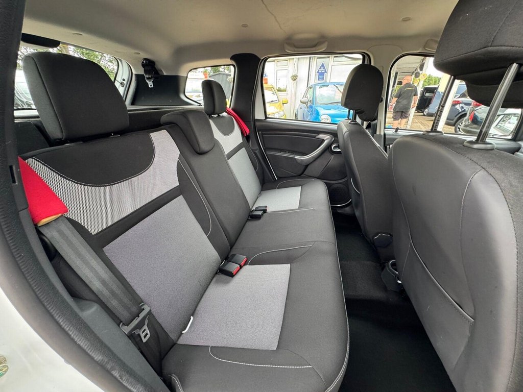 Used Dacia Duster 2018 for sale - 76285280: Photo 26