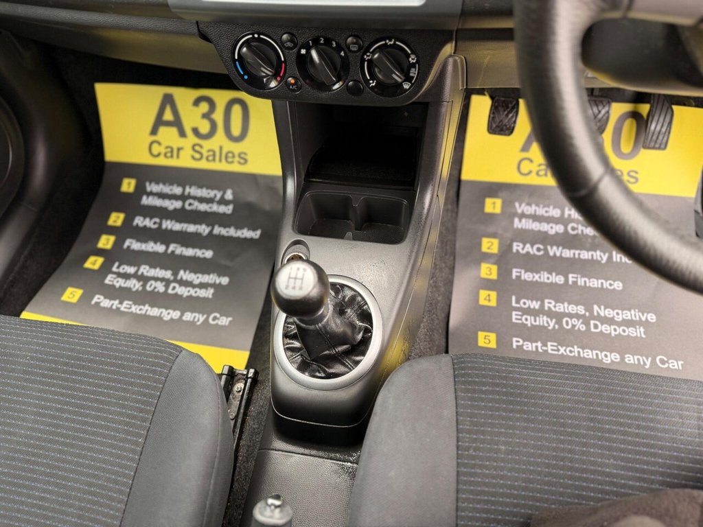 Used Suzuki Swift 2009 for sale - 76724580: Photo 42