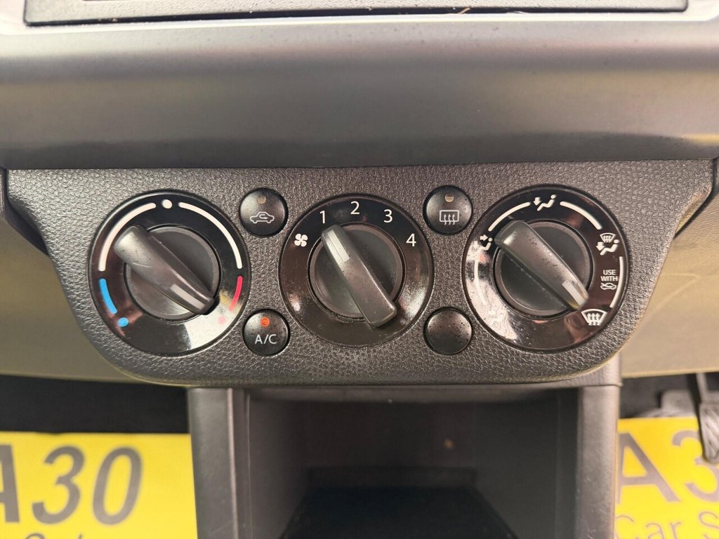 Used Suzuki Swift 2009 for sale - 76724580: Photo 43