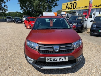 Used Dacia Sandero Stepway 2013 for sale - 78955307: Photo