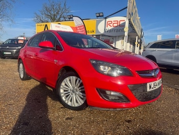 2014 (64) - 1.6 16v Excite Euro 5 5dr