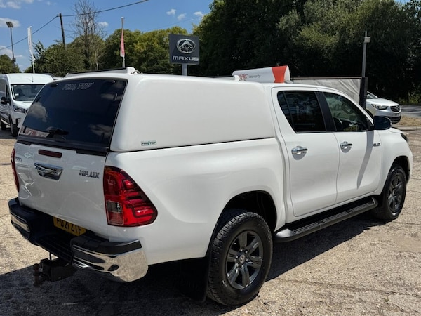 Used Toyota Hilux 2021 for sale - 76285287: Photo 11