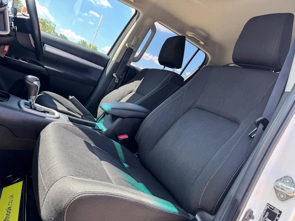 Used Toyota Hilux 2021 for sale - 76285287: Photo 44