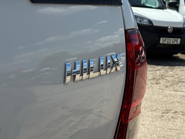 Used Toyota Hilux 2021 for sale - 76285287: Photo 47