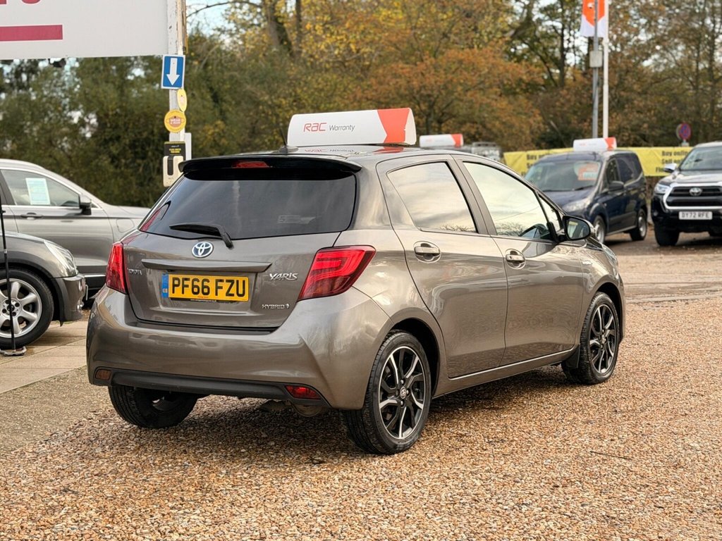 Used Toyota Yaris 2016 for sale - 76559360: Photo 14