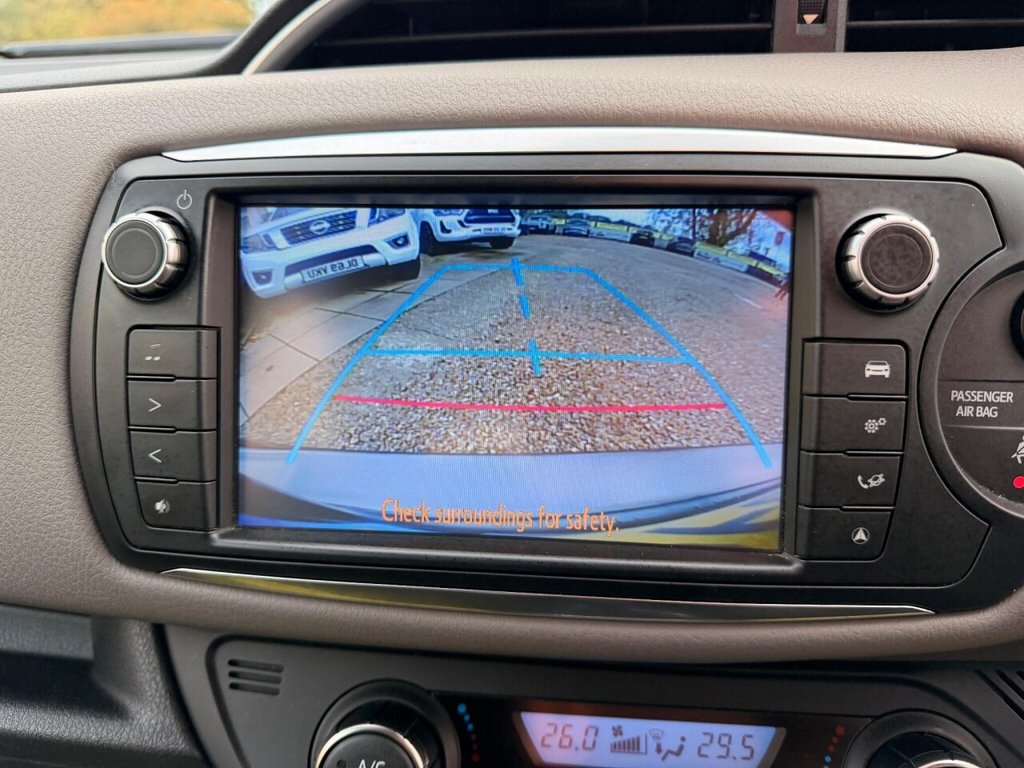 Used Toyota Yaris 2016 for sale - 76559360: Photo 50