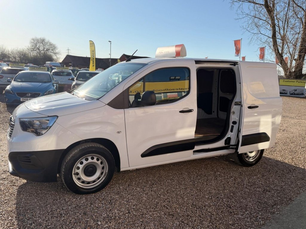 Used Vauxhall Combo 2021 for sale - 77936808: Photo 6