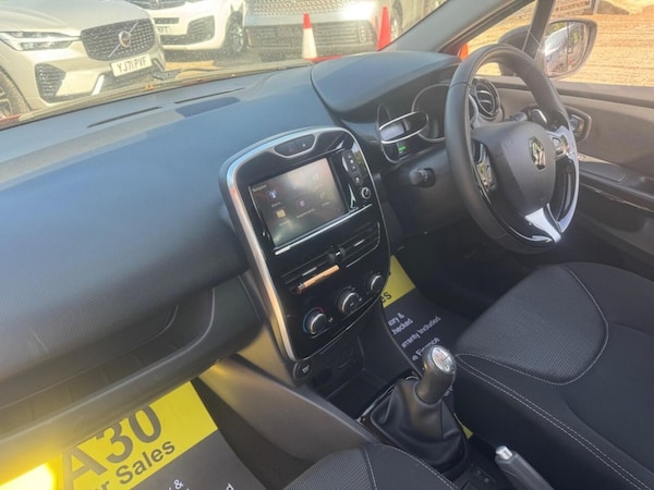 Used Renault Clio 2015 for sale - 76303717: Photo 36