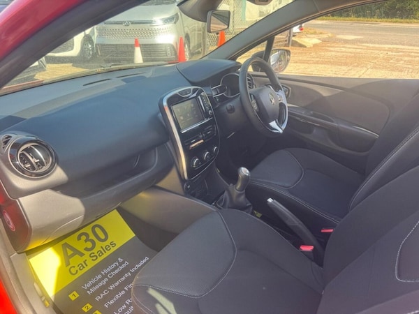 Used Renault Clio 2015 for sale - 76303717: Photo 39