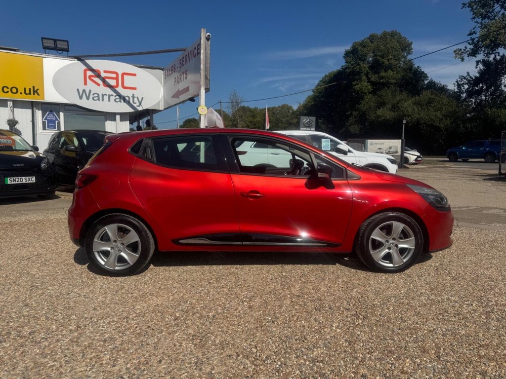 Used Renault Clio 2015 for sale - 76303717: Photo 6