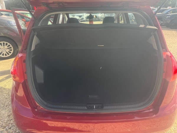 Used Kia Venga 2013 for sale - 76279621: Photo 34