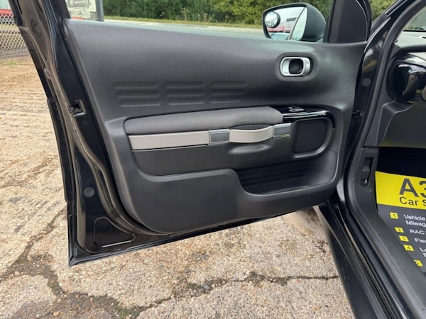 Used Citroen C4 Cactus 2015 for sale - 76291343: Photo 42