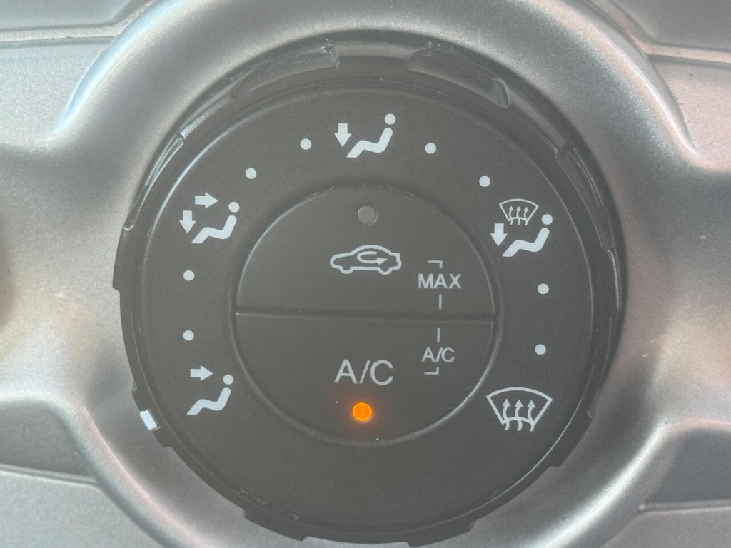 Used Ford Fiesta 2011 for sale - 77089161: Photo 30