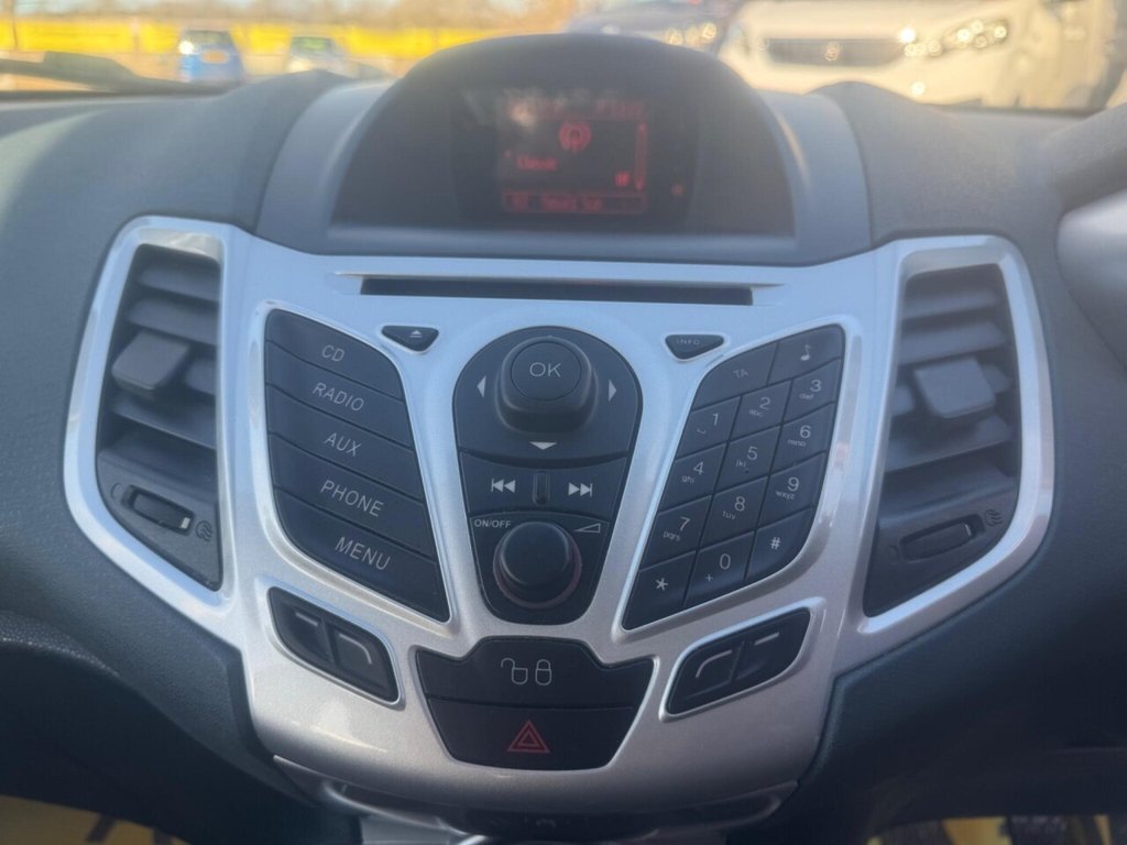 Used Ford Fiesta 2011 for sale - 77089161: Photo 32