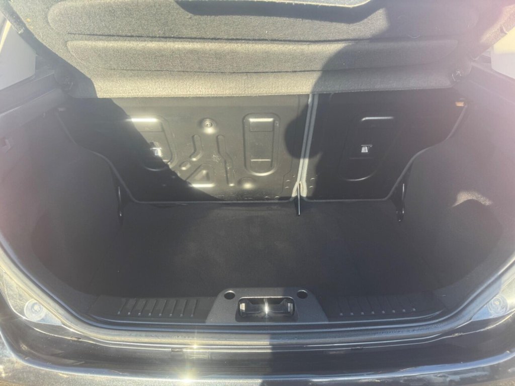 Used Ford Fiesta 2011 for sale - 77089161: Photo 38