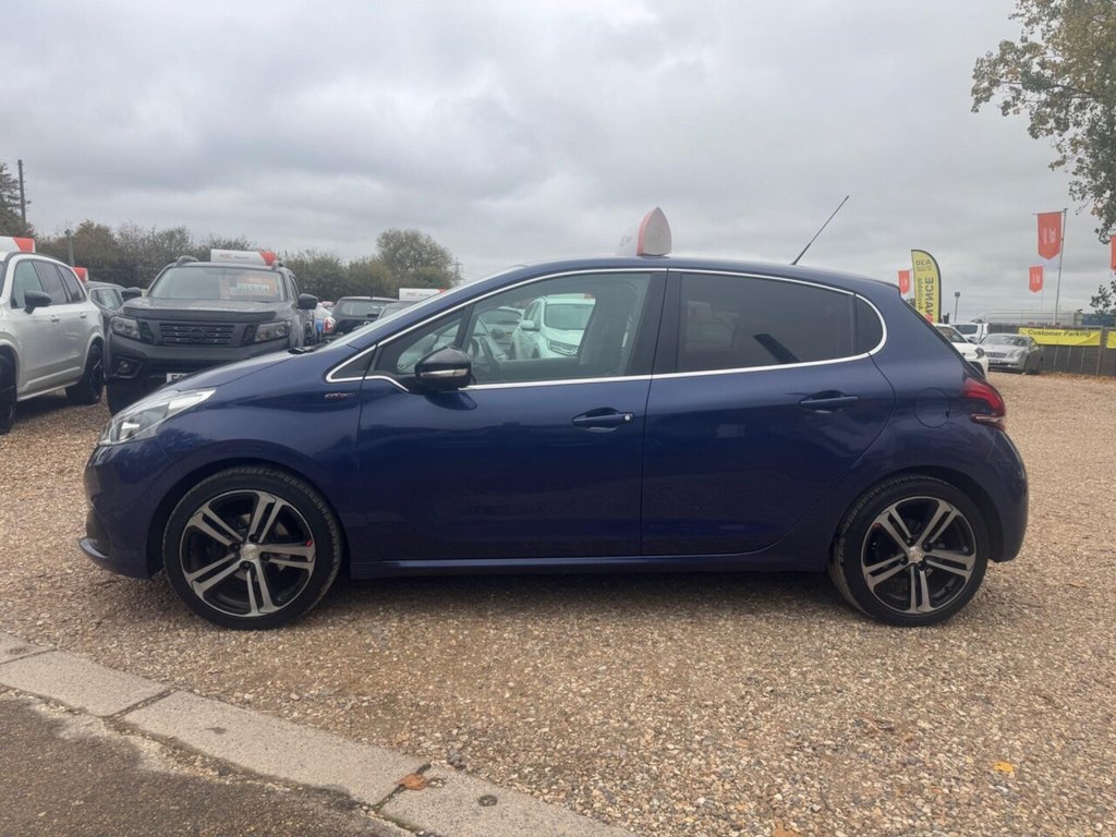Used Peugeot 208 2017 for sale - 76279951: Photo 12