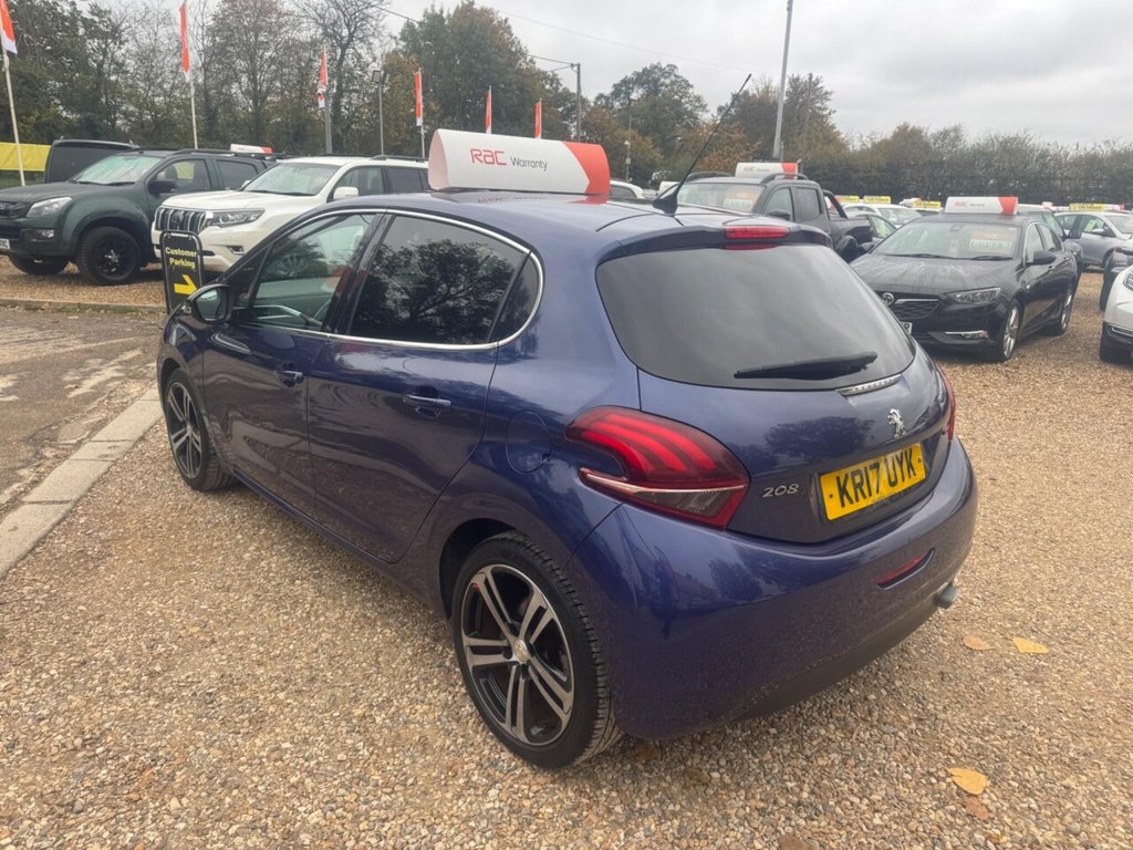 Used Peugeot 208 2017 for sale - 76279951: Photo 14