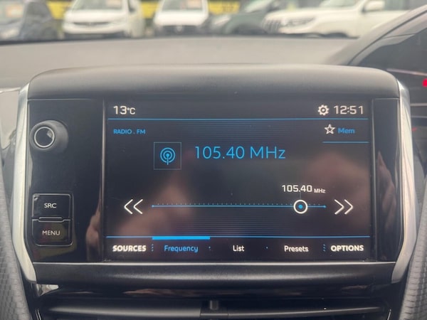 Used Peugeot 208 2017 for sale - 76279951: Photo 36